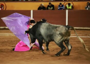 Juan Pablo Ibarra y Marco Peláez triunfan en grande en Tlaxcala saliendo a hombros