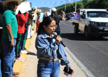 Denuncian indiferencia de autoridades educativas estatales