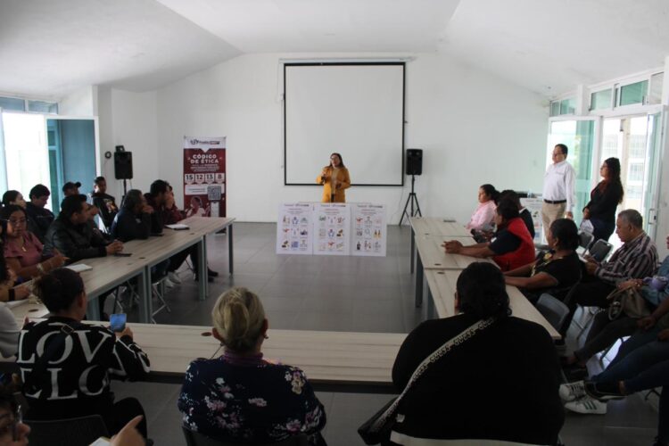 Participa Contralora Municipal en capacitación sobre Código de Ética dirigida a las 17 juntas auxiliares