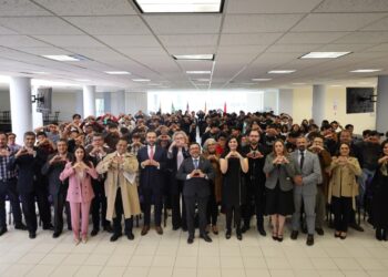 Gobierno estatal promueve diálogo juvenil por la transparencia, honestidad y apertura institucional