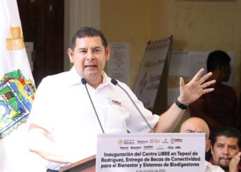 Sanear el agua para proteger salud de poblanos, prioridad del Gobierno estatal