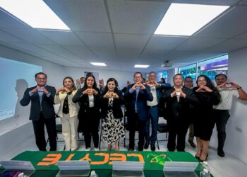 Firma de Convenio de Colaboración entre la UTTehuacán y el CECyTE Puebla