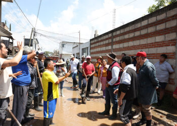 Omar Muñoz acude a zonas afectadas de Sanctorum y Chautenco tras intensas lluvias