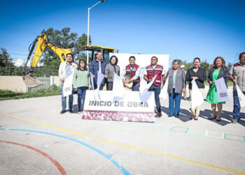 Inicia Omar Muñoz arco techo y techado en instituciones educativas de Cuautlancingo