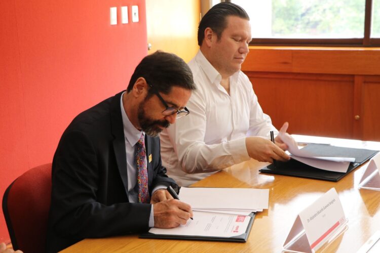 Las y los mejores arquitectos para el mundo: IBERO Puebla y CAPAC reafirman su convenio