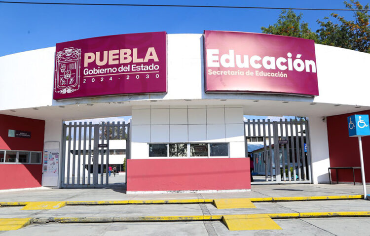 Desinfectan aulas del CE “Lázaro Cárdenas” de Matamoros ante brote de Coxsackie: SEP