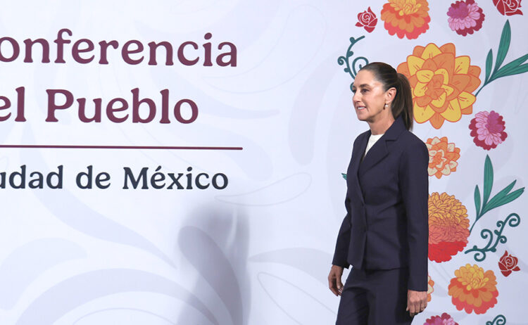 La Presidenta Sheinbaum presentó denuncia penal contra quien la acoso