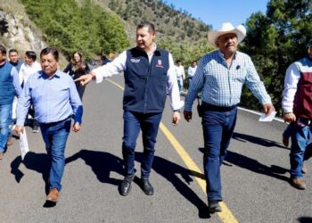 Avanza Carretera Interserrana, obra estratégica que conectará la Sierra Norte