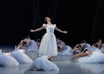 “Giselle”, el clásico del ballet romántico, llega al Palacio de Bellas Artes