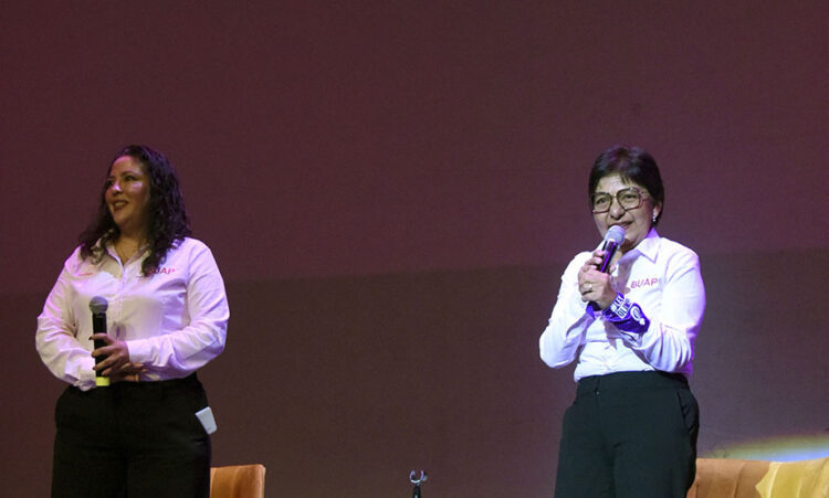 El medio digital aísla y deshumaniza: Olimpia Melo Cruz