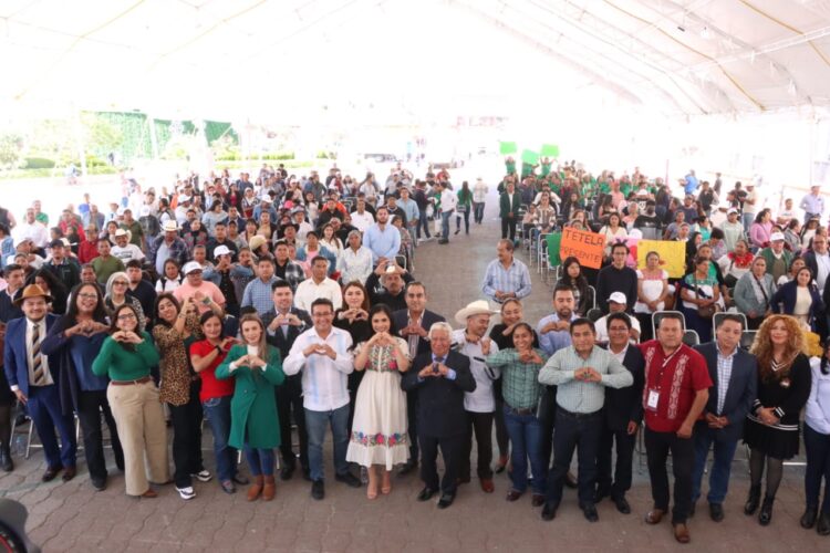 El servicio público se honra con hechos: Kathya Sánchez al presentar su Primer Informe Legislativo