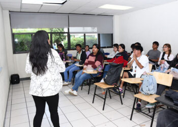 Instrumenta UTH estrategia integral contra adicciones y enfermedades de transmisión sexual