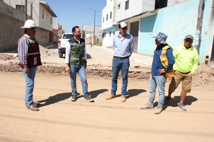 Avanza Gobierno de la Ciudad con trabajos de rehabilitación vial en la colonia Santa Margarita
