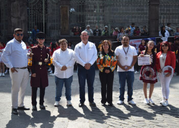 Fomenta SGG cultura cívica con exhibición de bandas de guerra