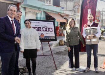 Con inversión histórica, Gobierno de la Ciudad atiende más de 200 mil baches en la capital