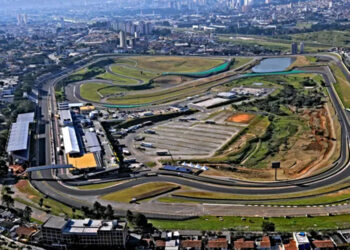 El reloj marca el regreso para el Gran Premio de Brasil de la F1