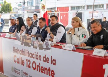 Gobierno estatal reconstruye la 12 oriente por indolencia de gestiones del pasado