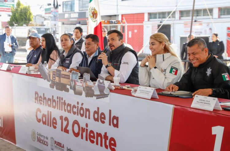 Gobierno estatal reconstruye la 12 oriente por indolencia de gestiones del pasado