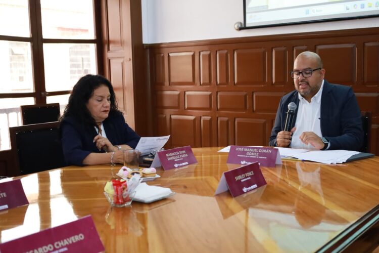 Vigila Comisión cumplimiento de sesiones y asistencias en Regidurías