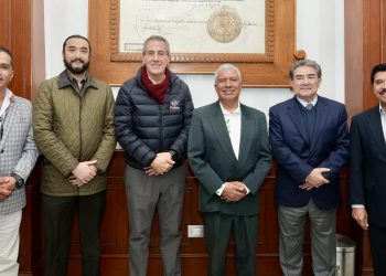 Reitera Pepe Chedraui compromiso con la educación en la capital
