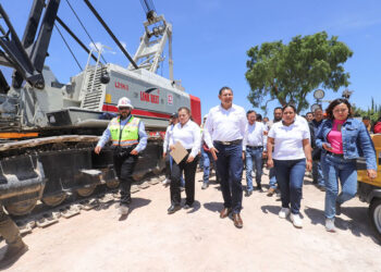Con equipo especializado, gobierno estatal avanza en conectar 7 municipios con Puente La Panga