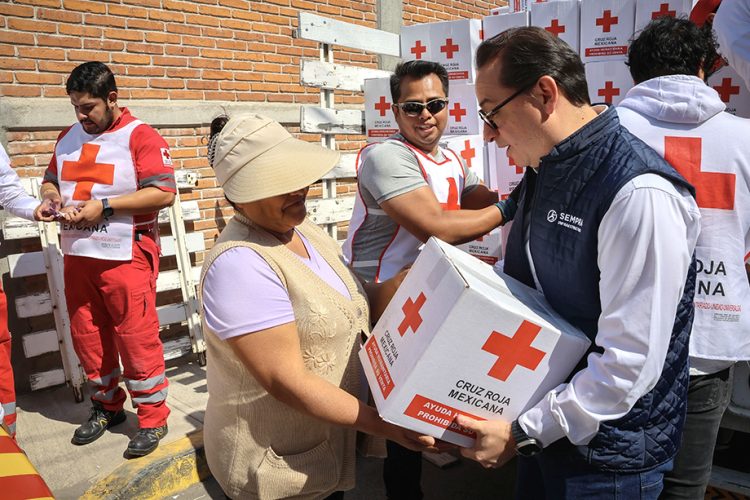 Fundación Sempra Infraestructura y Cruz Roja Mexicana brindan ayuda humanitaria a la comunidad de Santa Ana Xalmimilulco, Puebla mediante Plan Invernal