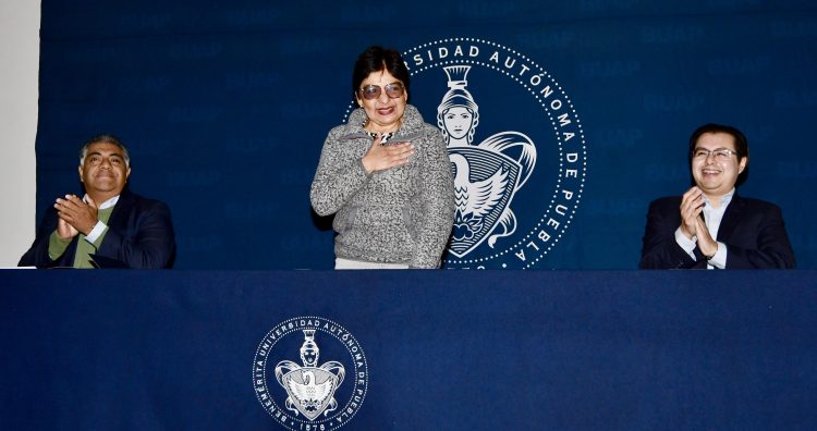 La BUAP capacita a su personal en temas de seguridad y preparación ante emergencias