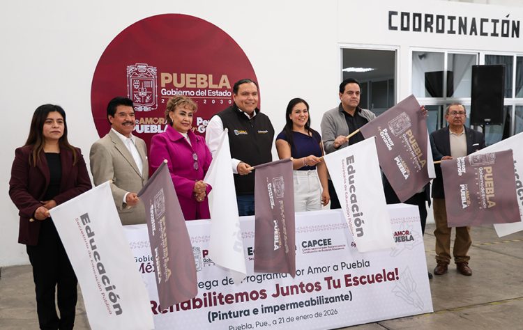 Beneficia SEP a escuelas de educación básica con pintura e impermeabilizante