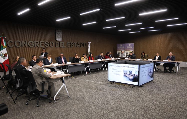 Comparece la titular de la Secretaría de Medio Ambiente ante Comisión de la LXII Legislatura