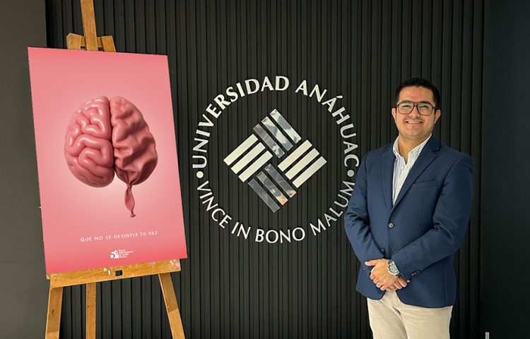 Cartel sobre salud mental de la Anáhuac Puebla destaca en bienal internacional