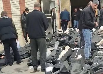 Khamenei llamó delincuentes a quienes protestan contra su régimen y los muertos se apilan