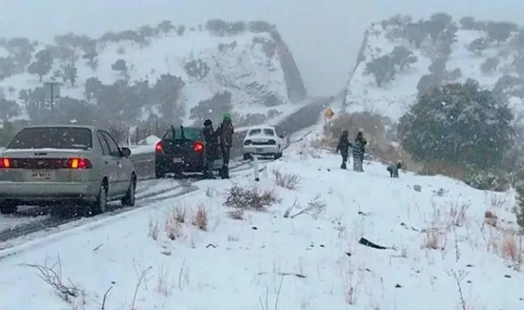 Norte de México enfrenta nevadas y la otra parte bajas temperaturas