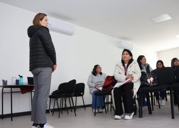 SEDIF acompaña a padres de familia para una crianza responsable y con futuro
