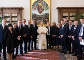 Se reúne León XIV con ejecutivos del sector minero y energético en el Vaticano