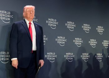 Trump asegura que llegó a un acuerdo para comprar Groenlandia