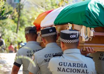 Guardia Nacional rinde honores póstumos a sargento poblano caído en Jalisco