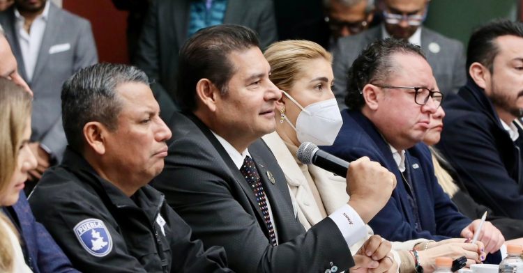 Son delincuentes locales ya identificados los que provocaron incidentes tras captura de “El Mencho”: Alejandro Armenta