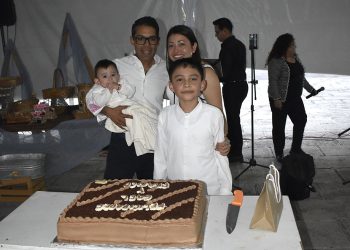 Enorme fiesta para la familia de Franco y Bastián por Bautizo y Primera Comunión