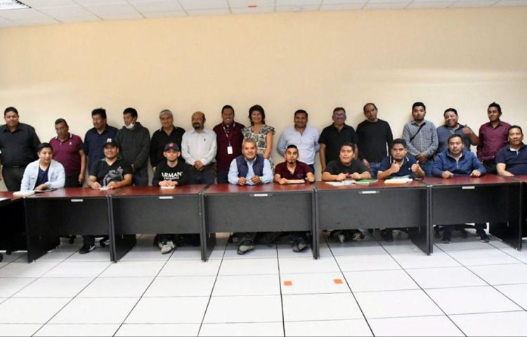 Abre UTH sus instalaciones para certificación obligatoria de operadores del autotransporte