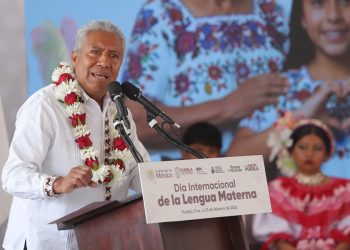 Con humanismo, en Puebla se fortalecen y preservan las lenguas maternas