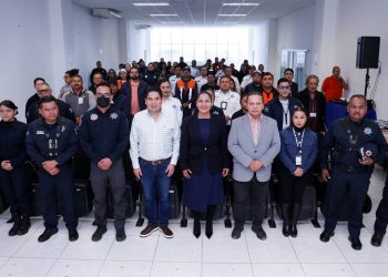 Lupita Cuautle clausura curso estratégico en atención de emergencias