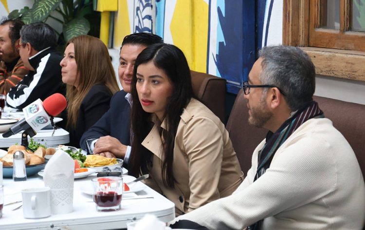 ASPEC y La Campeona Gaby La «Bonita» Sánchez comparten avances de sus proyectos
