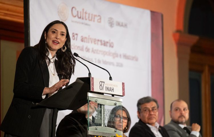 En el 87 aniversario del INAH, la secretaria Claudia Curiel de Icaza afirma: “nos toca seguir defendiendo, impulsando y trabajando por su renovación”