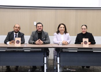 Presentan en el Congreso del Estado el libro “Grávida”