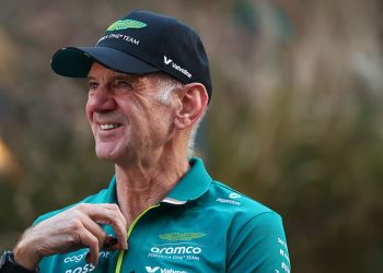 Se irá descifrando el coche y será un gran desafío: Newey