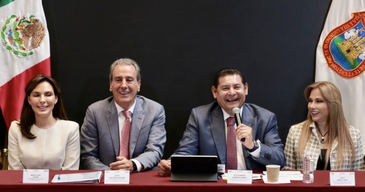 Puebla referente internacional en innovación y cultura con Festival Glow México