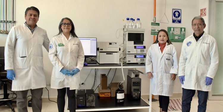 Incursiona investigadora BUAP en uso de macroinvertebrados como indicadores de salud en ecosistemas acuáticos