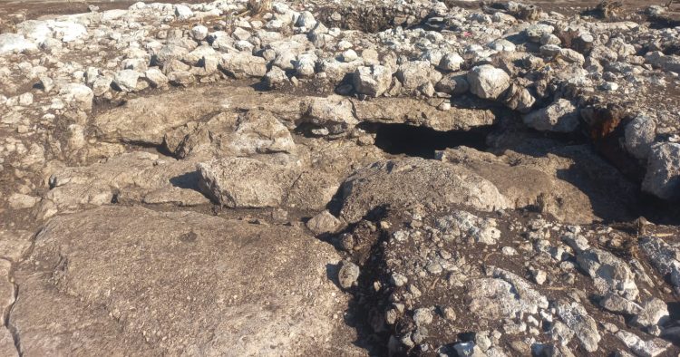 Descubren milenario contexto ritual maya, en Yaxché de Peón, Yucatán