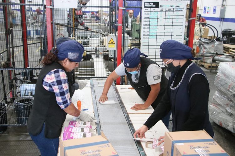 Puebla reduce pobreza laboral y consolida recuperación económica