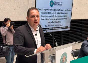 Más de 500 mil cafeticultores se beneficiarán con nueva ley de desarrollo sustentable de la cafeticultura: Alejandro Carvajal